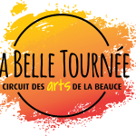Logo La Belle Tournée, arrière-plan en dégradé orangé et texte noir